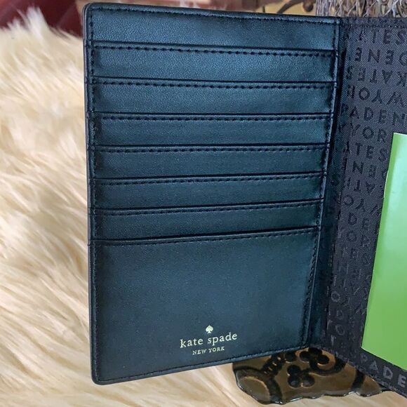 KATE SPADE PASSPORT HOLDER BLACK - Picture 4 of 9